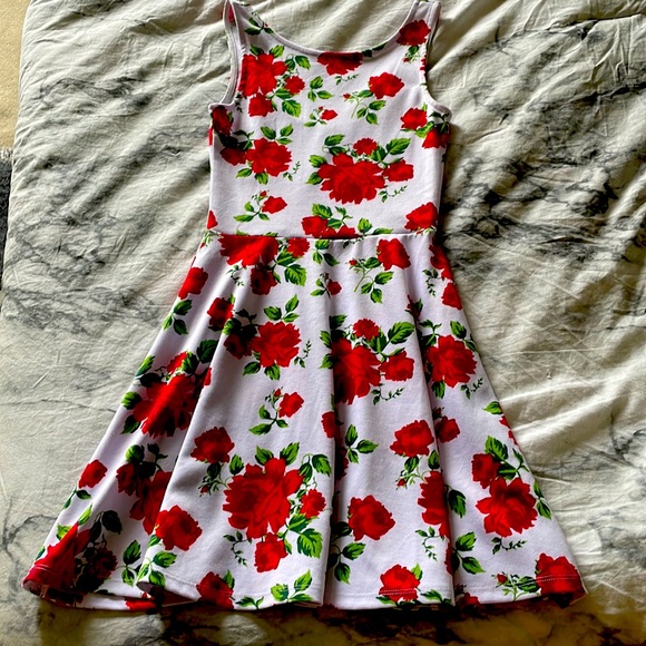 Divided floral summer dress size 4 - Picture 1 of 4